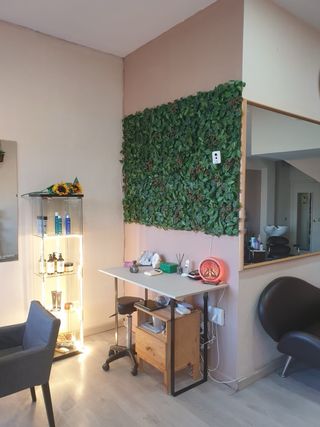 Transpaso peluquería lista para empezar a trabajar