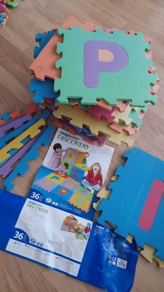 Alfombra Puzzle 30 Piezas 30x30x1cm