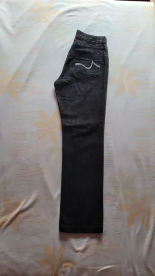 Vaqueros Negros Mujer