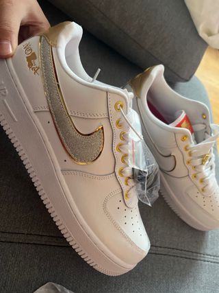 Zapatillas Nike Air Force 1 Blancas Doradas