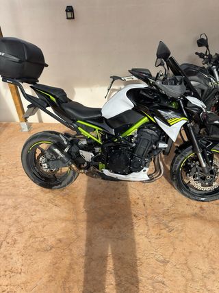 Kawasaki Z900 A2 Naked Manual