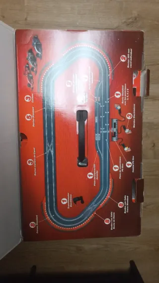 Scalextric pit box digital system