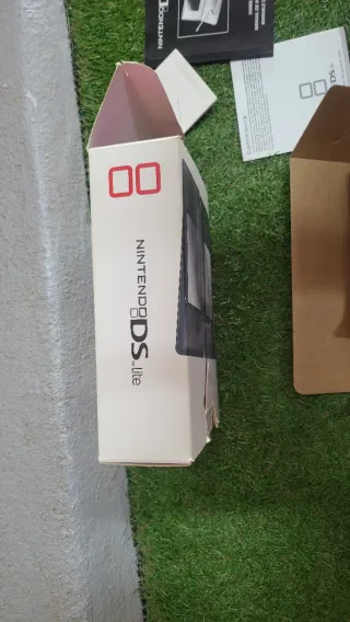 Caja Nintendo DS Lite Negra