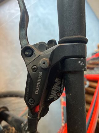 Bicicleta Scott Scale 935 roja