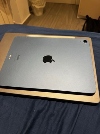 iPad Air 5ta Gen 64GB Azul + Apple Pencil