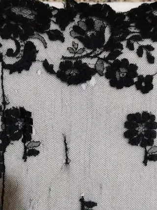 Mantilla Fallera Negra Encaje Floral Adulta