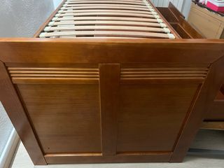 Cama nido 90x190 con 3 cajones y cama debajo.