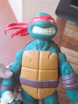 Figura Tortuga Ninja Raphael - Tamaño 10"