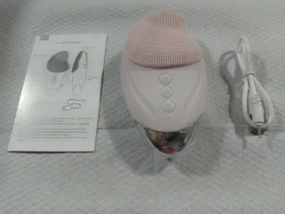 Sistema de Limpieza Facial Profunda USB color rosa