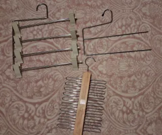 3 Perchas para pantalones sin estrenar