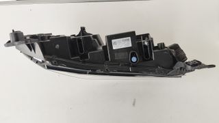 LYNK & CO 01 FARO DELANTERO IZQUIERDO