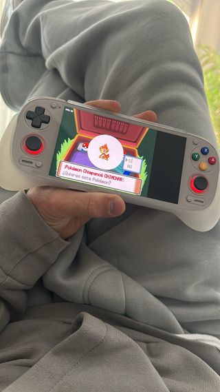 Retroid Pocket 5 Gris