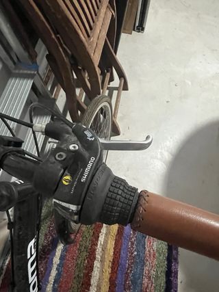 Bicicleta Moma Hybrid Negra