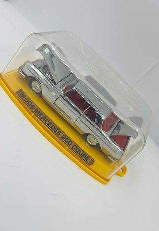 Mercedes 250 Coupe Juguete Antiguo autopilen