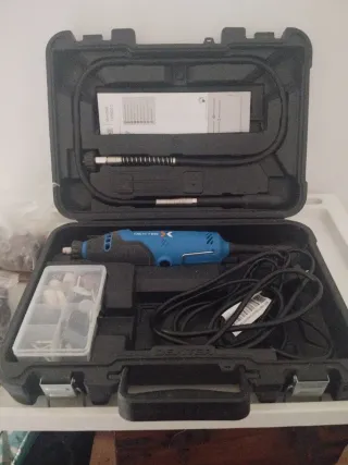 Mini taladro Dexter multifunción 150W