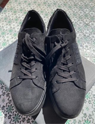 Scarpe nere scamosciate con strass