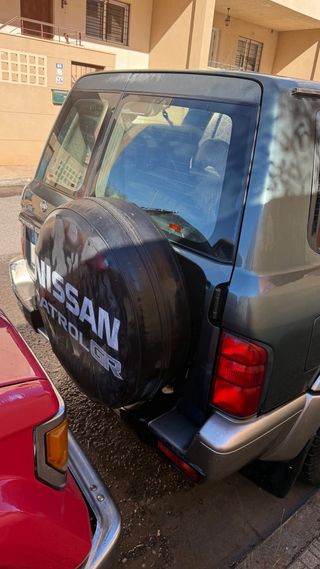 Nissan Patrol gr y61 2002