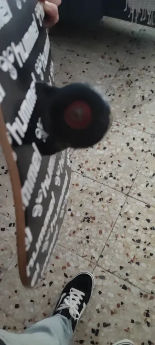 Skate Monopatín humen amateur