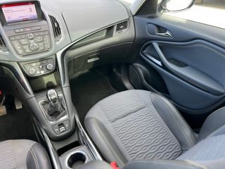 Opel Zafira Tourer OPC /Diesel / 7 plazas / 2014