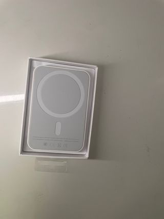 Apple MagSafe Battery Pack - Nuovo