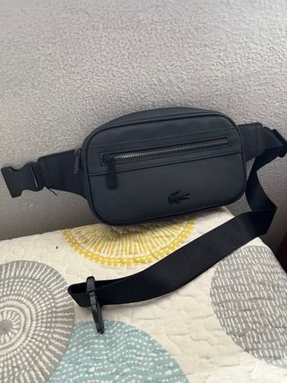 Riñonera Lacoste Negra