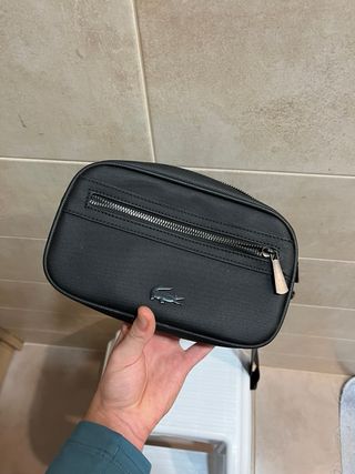 Riñonera Lacoste Negra