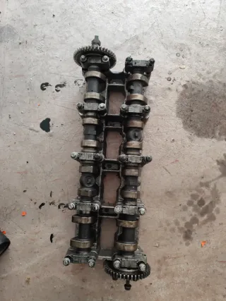 Árbol levas y taqués Vito W638