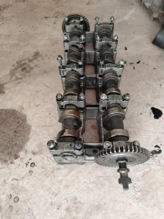 Árbol levas y taqués Vito W638