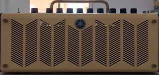 Amplificador Guitarra Yamaha THR10