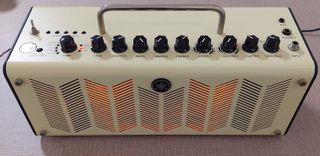 Amplificador Guitarra Yamaha THR10