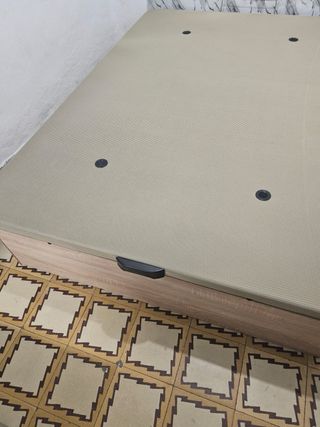 Canapé con colchón nuevo