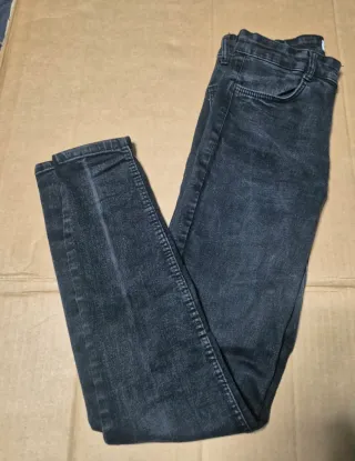 Pantalón Zara Gris Talla 38