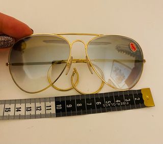 Occhiali da sole Ray-Ban anni '80