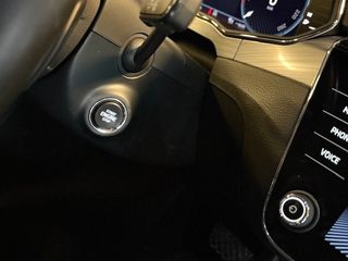 SKODA SUPERB COMBI 2.0TDI 150CV AUto.