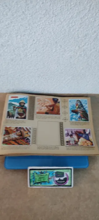 Álbum Cromos MAGA América Habitantes