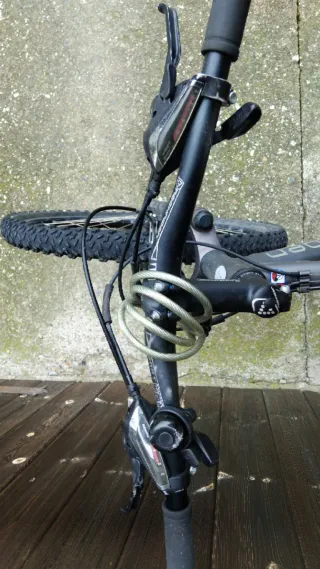 Bicicleta Rower B'TWIN Rockrider 5.2