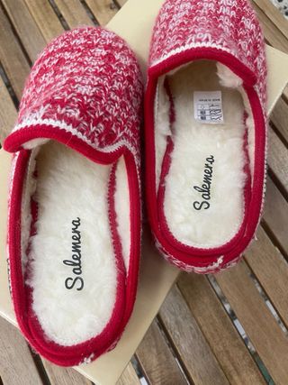 Zapatillas Salemera Talla 36 con etiqueta