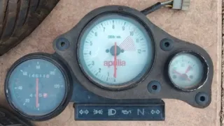 Cuadro de instrumentos Aprilia
