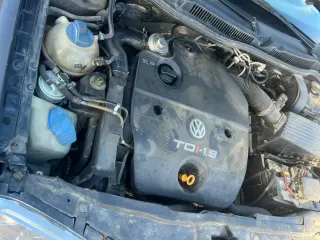Volkswagen Golf 2001