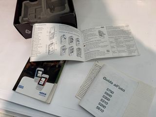 Nokia 5200 SOLO SCATOLA con libretto istruzioni