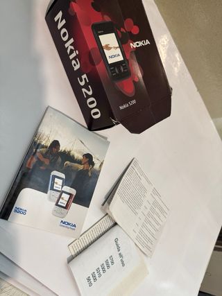 Nokia 5200 SOLO SCATOLA con libretto istruzioni