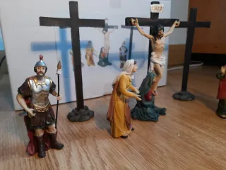 Escena Crucifixión Cristo Belen Semana Santa