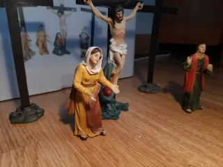 Escena Crucifixión Cristo Belen Semana Santa