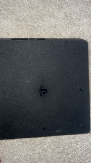 PS4 (PlayStation 4) + Comando Dourado