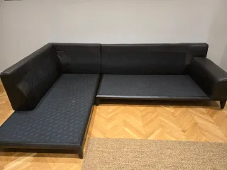 Divano angolare in pelle nero
