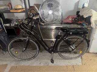Bicicleta Eléctrica Negra