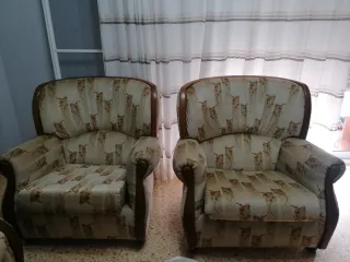 Sofá 3 plazas y sillones antiguos madera maziza