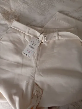 Pantalón Zara M