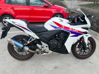 Honda CBR 500R sportbike manual