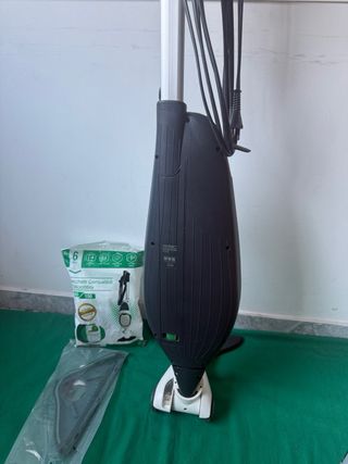 Folletto VK150 tutta originale accetto permute